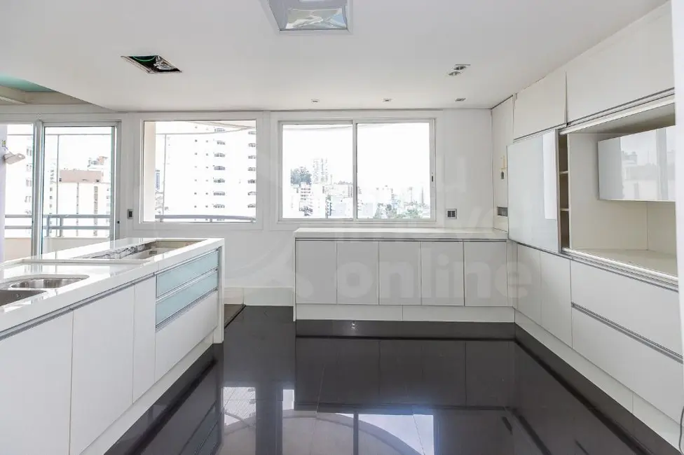 Foto 9 de Apartamento com 4 quartos à venda, 220m2 em Vila Morumbi, São Paulo - SP