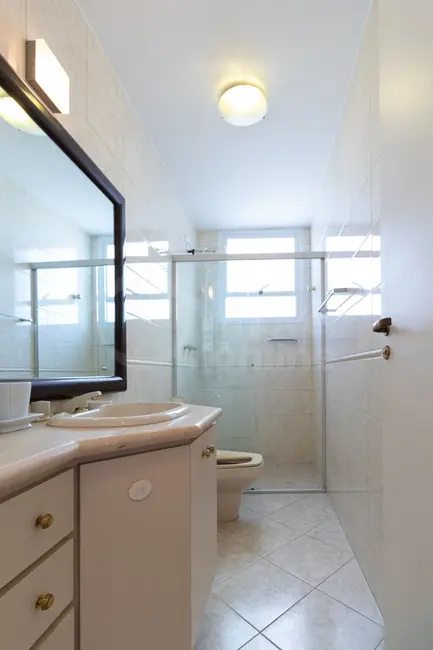 Apartamento com 3 quartos à venda, 140m2 em Jardim América, São Paulo - SP - imagem 4 Foto 4 de Apartamento com 3 quartos à venda, 140m2 em Jardim América, São Paulo - SP