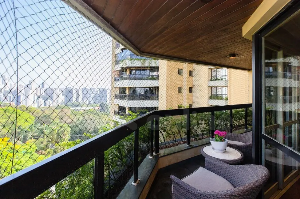 Apartamento com 4 quartos à venda, 210m2 em Vila Suzana, São Paulo - SP - imagem 4 Foto 4 de Apartamento com 4 quartos à venda, 210m2 em Vila Suzana, São Paulo - SP
