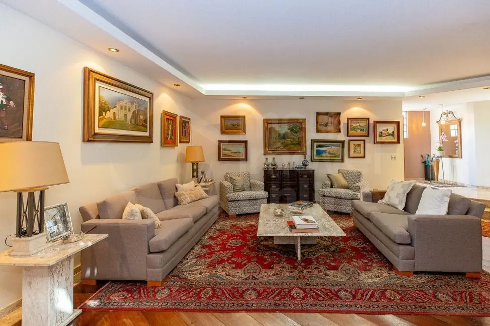 Foto 3 de Casa com 3 quartos à venda, 440m2 em Sumaré, São Paulo - SP