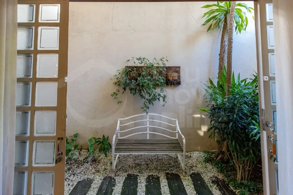 Foto 8 de Casa com 3 quartos à venda, 440m2 em Sumaré, São Paulo - SP