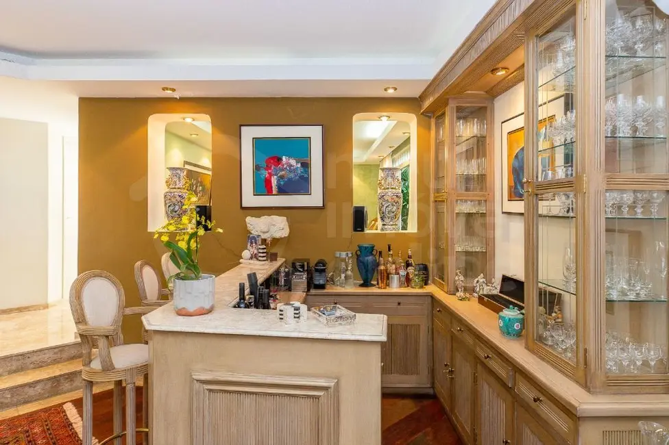 Foto 4 de Casa com 3 quartos à venda, 440m2 em Sumaré, São Paulo - SP