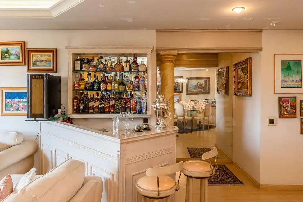 Foto 4 de Apartamento com 3 quartos à venda, 160m2 em Real Parque, São Paulo - SP