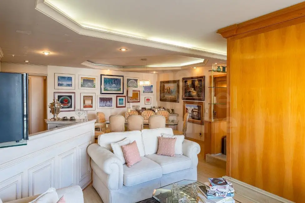 Foto 9 de Apartamento com 3 quartos à venda, 160m2 em Real Parque, São Paulo - SP