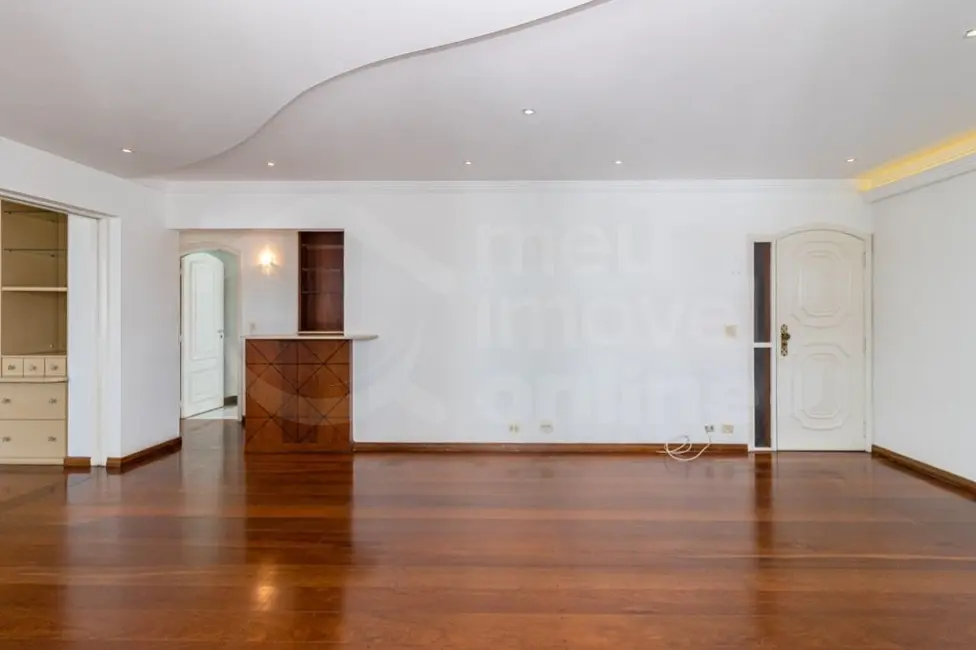 Apartamento com 3 quartos à venda, 140m2 em Campo Belo, São Paulo - SP - imagem 3 Foto 3 de Apartamento com 3 quartos à venda, 140m2 em Campo Belo, São Paulo - SP