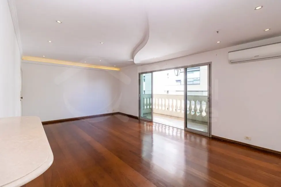 Apartamento com 3 quartos à venda, 140m2 em Campo Belo, São Paulo - SP - imagem 1 Foto 1 de Apartamento com 3 quartos à venda, 140m2 em Campo Belo, São Paulo - SP