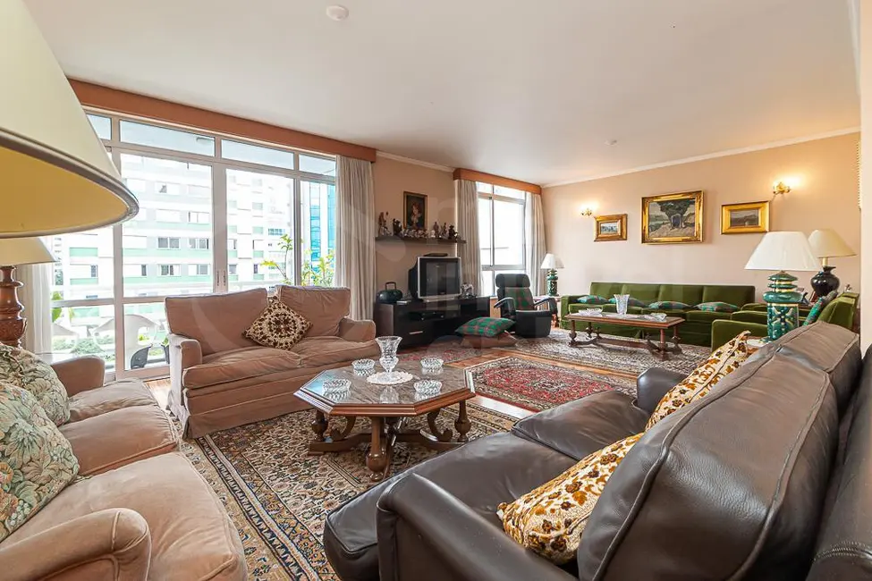 Foto 7 de Apartamento com 4 quartos à venda, 224m2 em Jardins, São Paulo - SP
