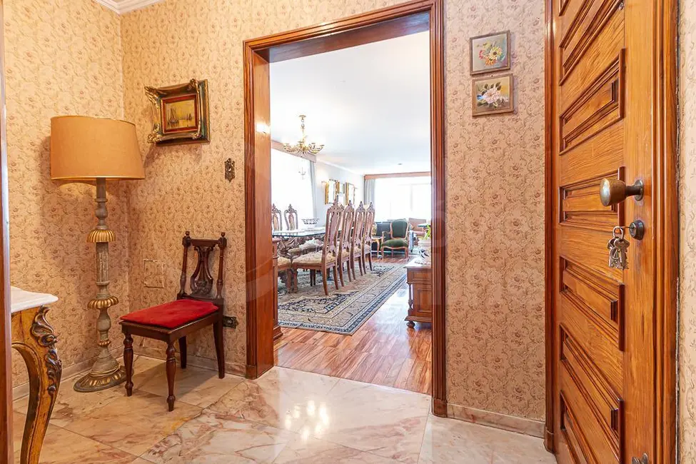 Foto 5 de Apartamento com 4 quartos à venda, 224m2 em Jardins, São Paulo - SP