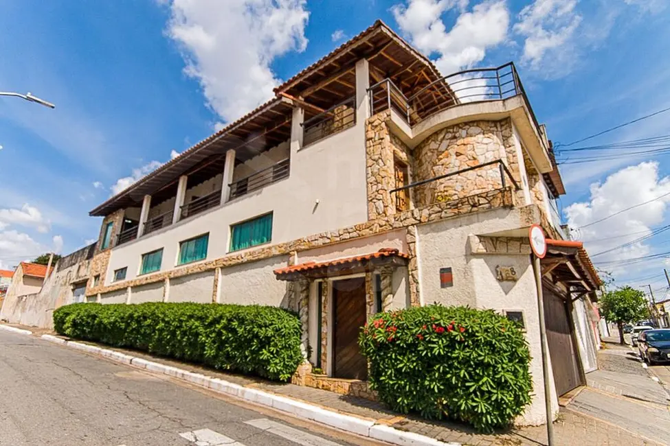 Foto 1 de Casa com 5 quartos à venda, 200m2 em Vila Regente Feijó, São Paulo - SP