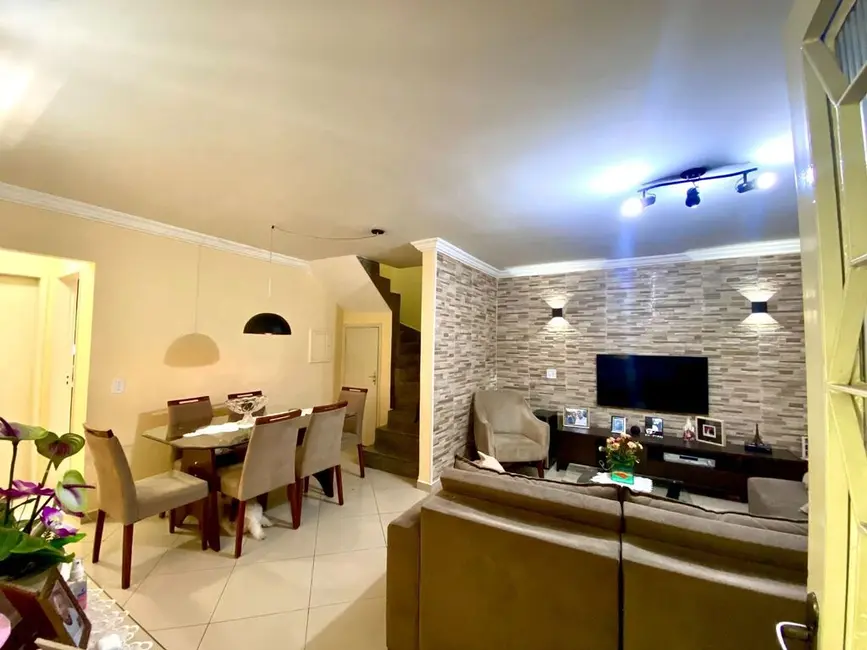 Foto 2 de Casa com 4 quartos à venda, 147m2 em Vila Império, São Paulo - SP