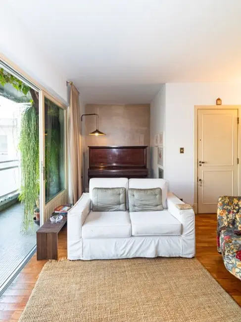 Apartamento com 3 quartos à venda, 153m2 em Moema, São Paulo - SP - imagem 4 Foto 4 de Apartamento com 3 quartos à venda, 153m2 em Moema, São Paulo - SP