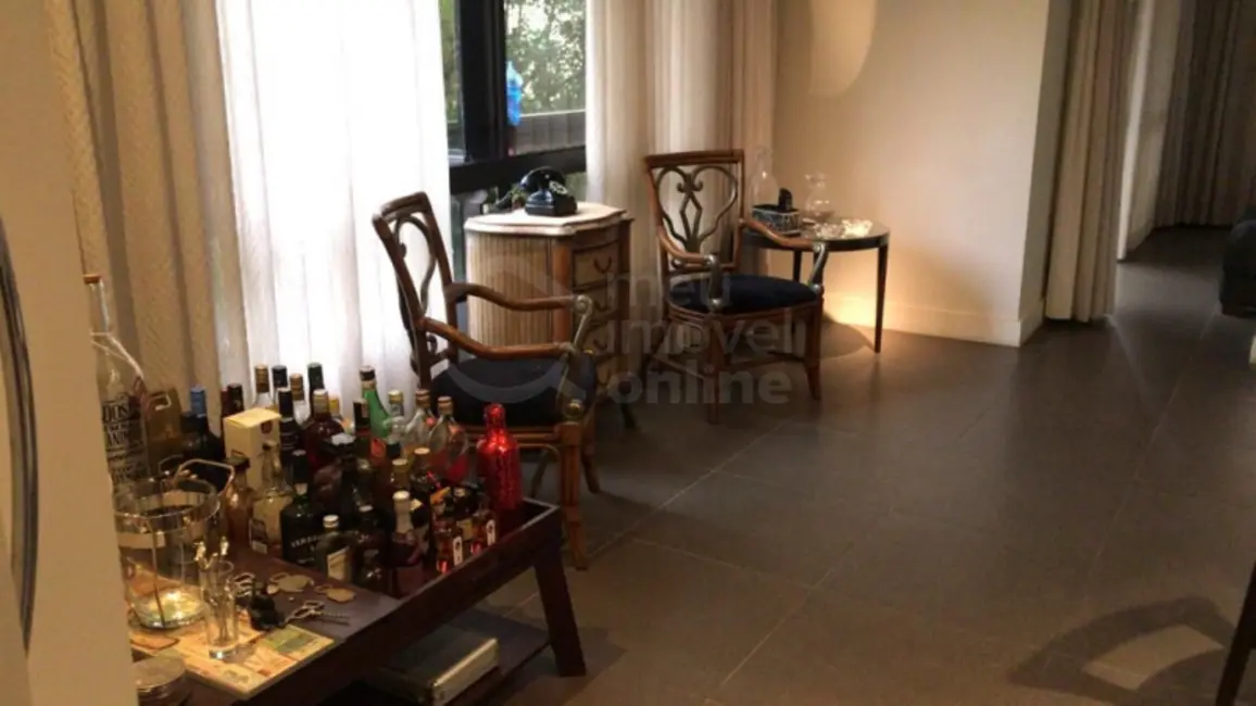 Foto 5 de Apartamento com 4 quartos à venda, 277m2 em Campo Belo, São Paulo - SP