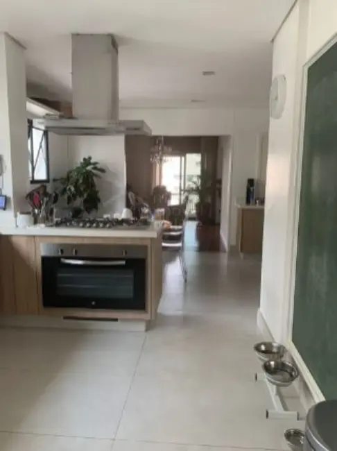 Apartamento com 4 quartos à venda, 250m2 em Brooklin Paulista, São Paulo - SP - imagem 3 Foto 3 de Apartamento com 4 quartos à venda, 250m2 em Brooklin Paulista, São Paulo - SP