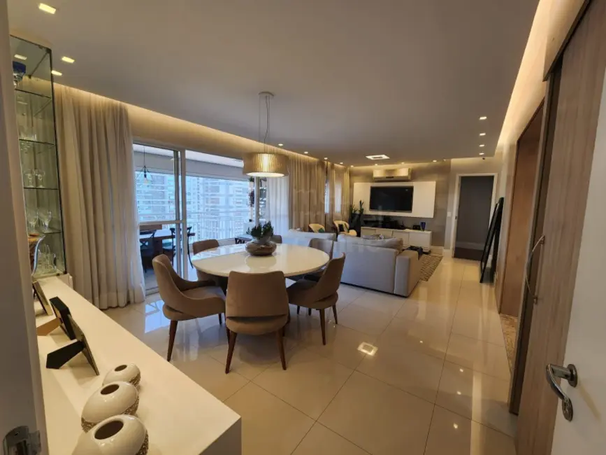 Apartamento com 3 quartos à venda, 156m2 em Cidade Monções, São Paulo - SP - imagem 5 Foto 5 de Apartamento com 3 quartos à venda, 156m2 em Cidade Monções, São Paulo - SP