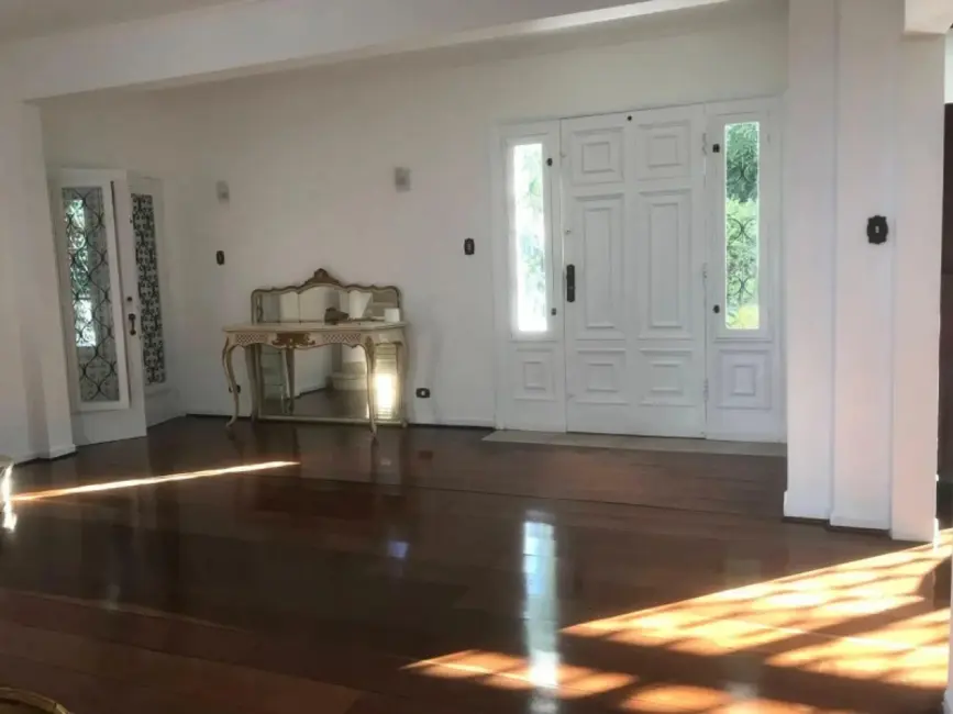 Sobrado com 4 quartos à venda, 343m2 em São Paulo - SP - imagem 3 Foto 3 de Sobrado com 4 quartos à venda, 343m2 em São Paulo - SP