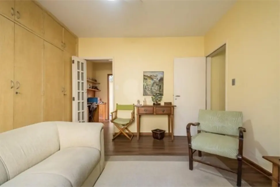 Casa com 6 quartos à venda, 202m2 em Brooklin Paulista, São Paulo - SP - imagem 2 Foto 2 de Casa com 6 quartos à venda, 202m2 em Brooklin Paulista, São Paulo - SP