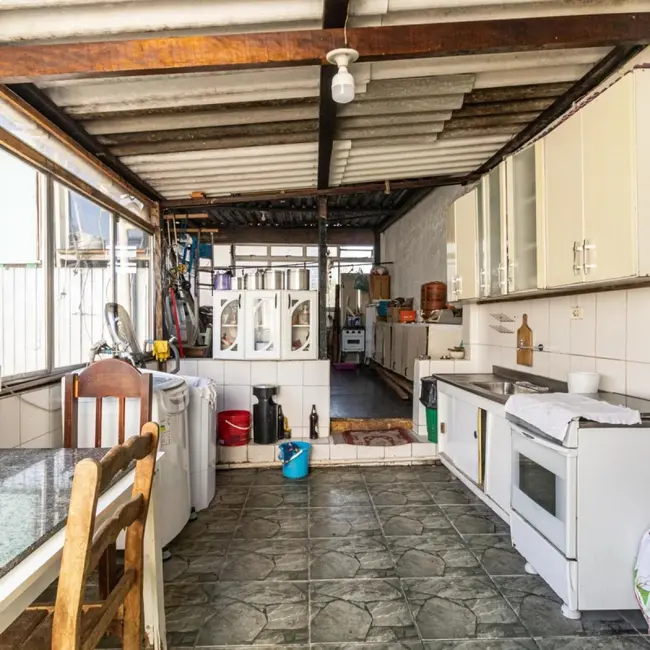 Sobrado com 3 quartos à venda, 400m2 em Campos Elíseos, São Paulo - SP - imagem 6 Foto 6 de Sobrado com 3 quartos à venda, 400m2 em Campos Elíseos, São Paulo - SP