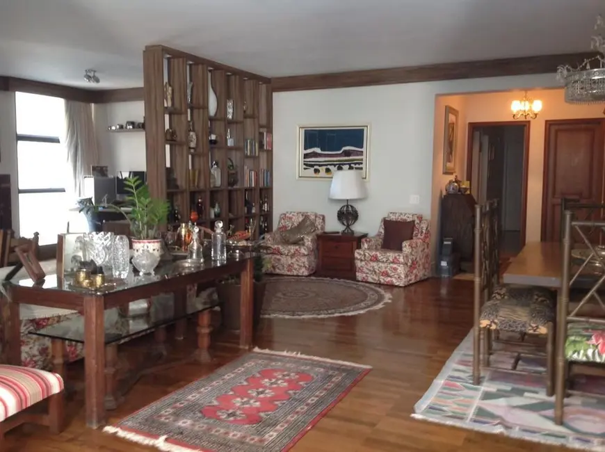 Apartamento com 4 quartos à venda, 228m2 em Higienópolis, São Paulo - SP - imagem 2 Foto 2 de Apartamento com 4 quartos à venda, 228m2 em Higienópolis, São Paulo - SP