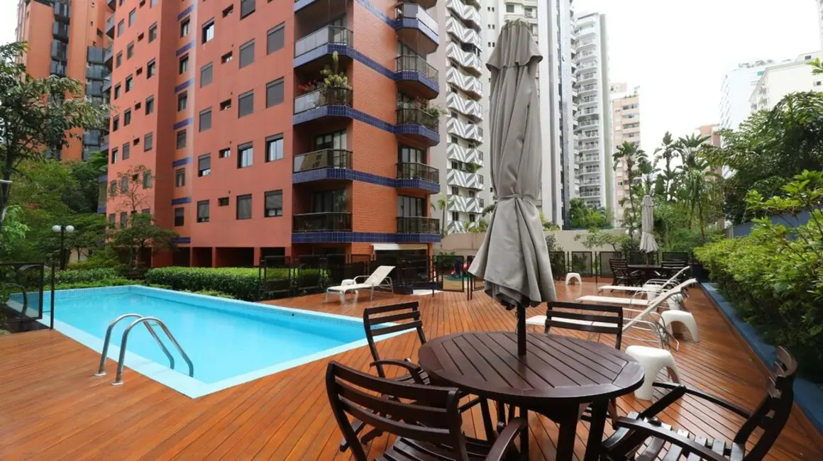 Foto 2 de Apartamento com 3 quartos à venda, 165m2 em Itaim Bibi, São Paulo - SP