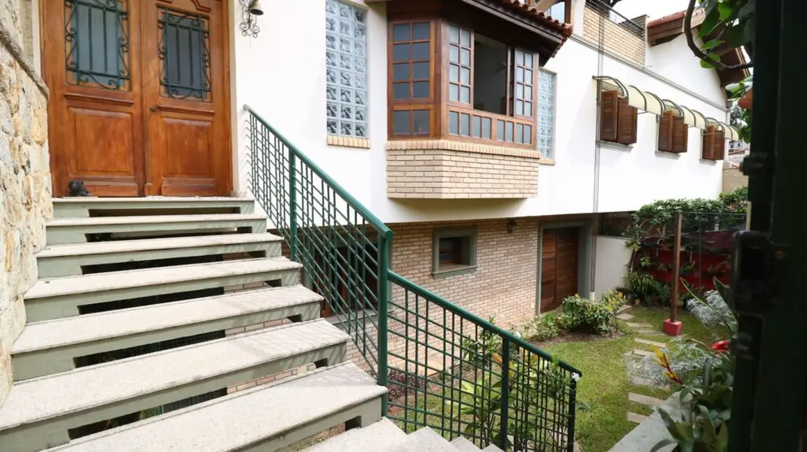 Casa com 4 quartos à venda, 457m2 em Vila Irmãos Arnoni, São Paulo - SP - imagem 5 Foto 5 de Casa com 4 quartos à venda, 457m2 em Vila Irmãos Arnoni, São Paulo - SP