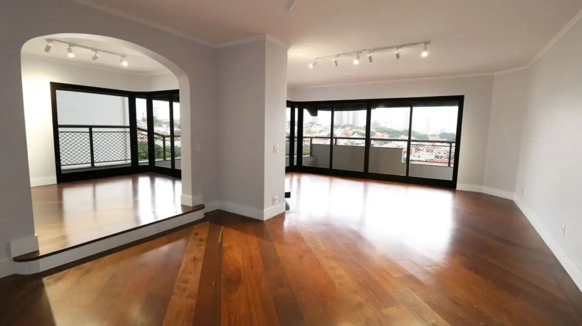 Foto 1 de Apartamento com 4 quartos à venda, 250m2 em Jardim da Saúde, São Paulo - SP