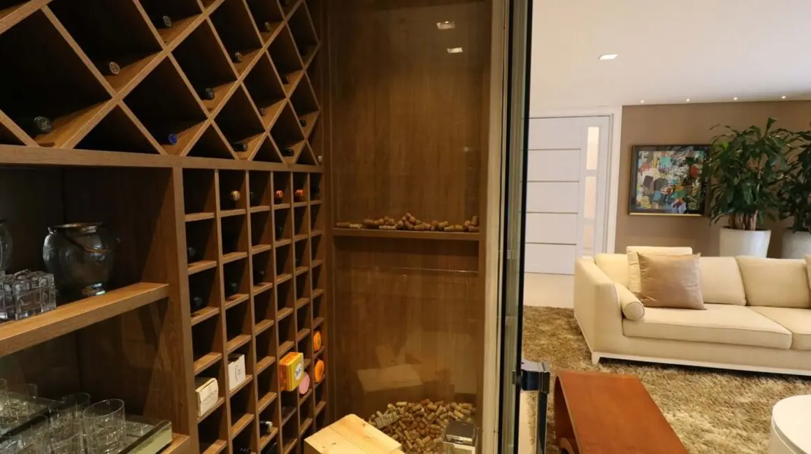 Casa com 4 quartos à venda, 452m2 em Paraíso do Morumbi, São Paulo - SP - imagem 3 Foto 3 de Casa com 4 quartos à venda, 452m2 em Paraíso do Morumbi, São Paulo - SP