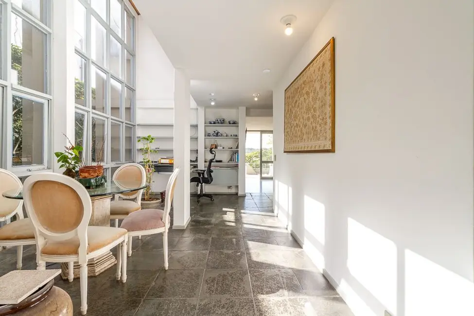 Foto 3 de Casa com 4 quartos à venda, 350m2 em Jardim Leonor, São Paulo - SP