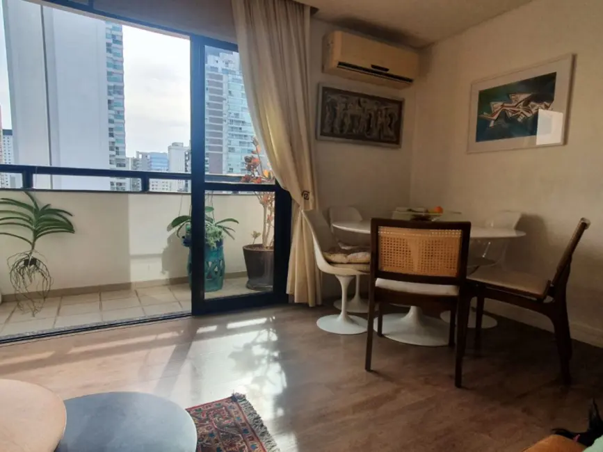 Foto 6 de Apartamento com 3 quartos à venda, 93m2 em Vila Olímpia, São Paulo - SP