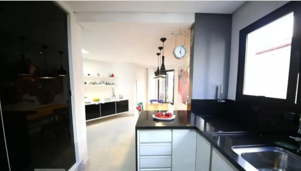 Apartamento com 3 quartos à venda, 217m2 em Campo Belo, São Paulo - SP - imagem 9 Foto 9 de Apartamento com 3 quartos à venda, 217m2 em Campo Belo, São Paulo - SP