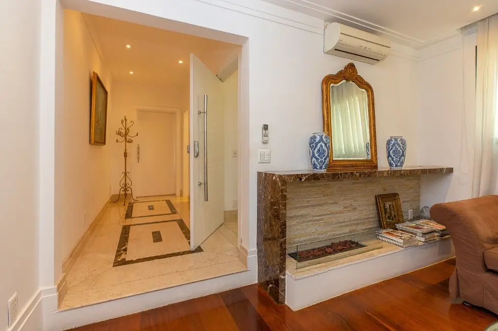 Foto 3 de Apartamento com 3 quartos à venda, 235m2 em Higienópolis, São Paulo - SP