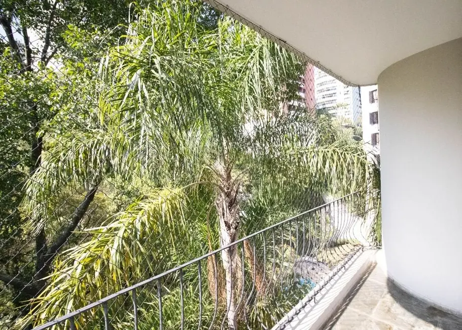 Apartamento com 3 quartos à venda, 107m2 em Real Parque, São Paulo - SP - imagem 5 Foto 5 de Apartamento com 3 quartos à venda, 107m2 em Real Parque, São Paulo - SP