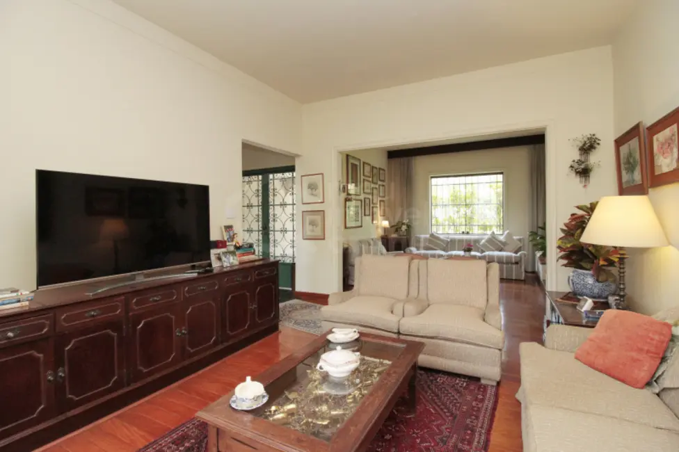 Foto 9 de Casa com 3 quartos à venda, 300m2 em Pacaembu, São Paulo - SP