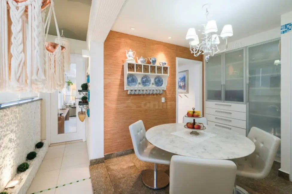 Apartamento com 4 quartos à venda, 226m2 em Santa Cecília, São Paulo - SP - imagem 2 Foto 2 de Apartamento com 4 quartos à venda, 226m2 em Santa Cecília, São Paulo - SP