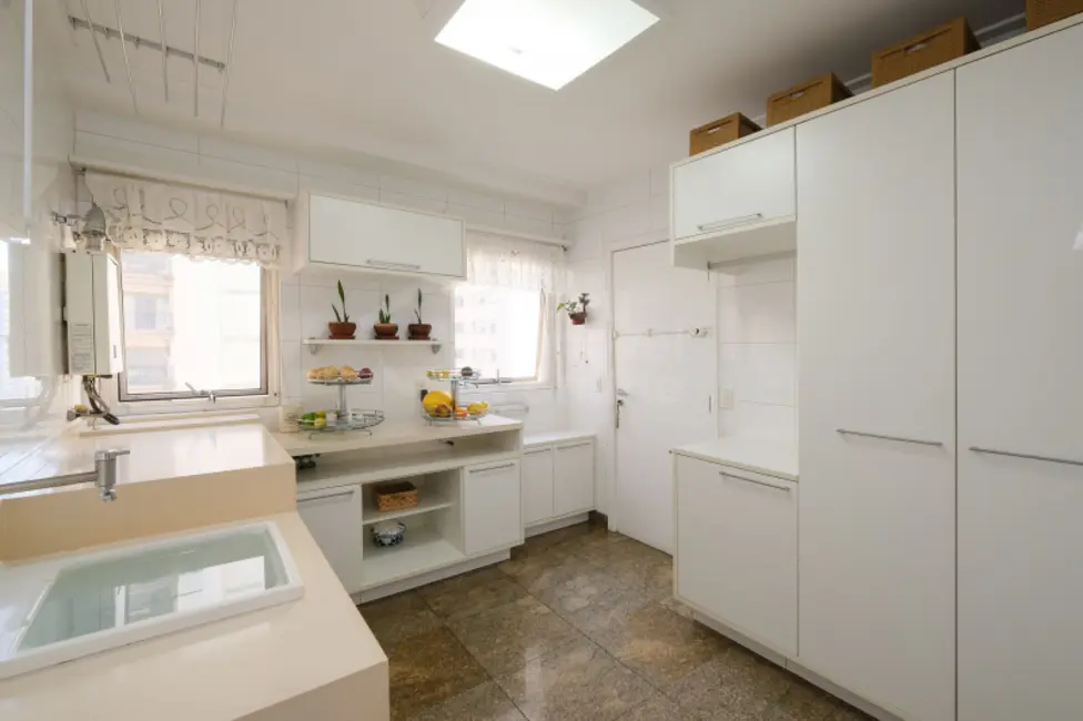 Apartamento com 4 quartos à venda, 226m2 em Santa Cecília, São Paulo - SP - imagem 7 Foto 7 de Apartamento com 4 quartos à venda, 226m2 em Santa Cecília, São Paulo - SP
