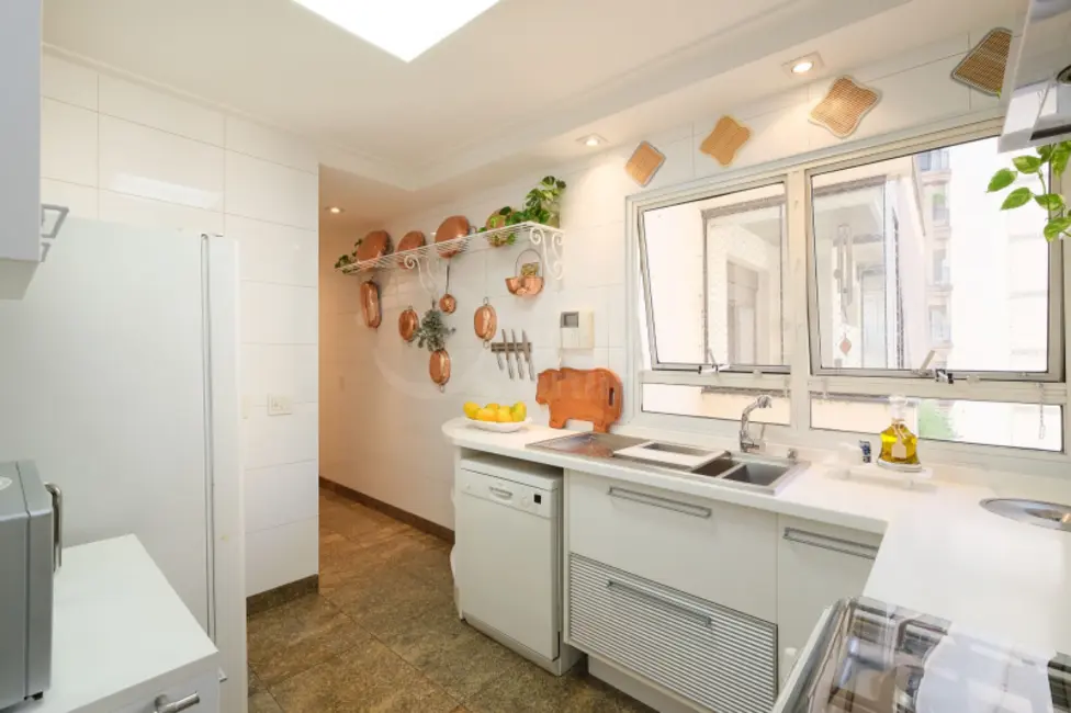 Apartamento com 4 quartos à venda, 226m2 em Santa Cecília, São Paulo - SP - imagem 4 Foto 4 de Apartamento com 4 quartos à venda, 226m2 em Santa Cecília, São Paulo - SP