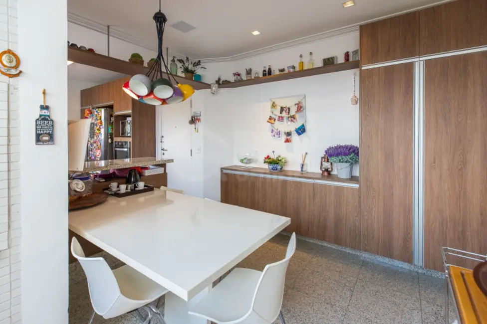 Foto 2 de Apartamento com 3 quartos à venda, 190m2 em Indianópolis, São Paulo - SP