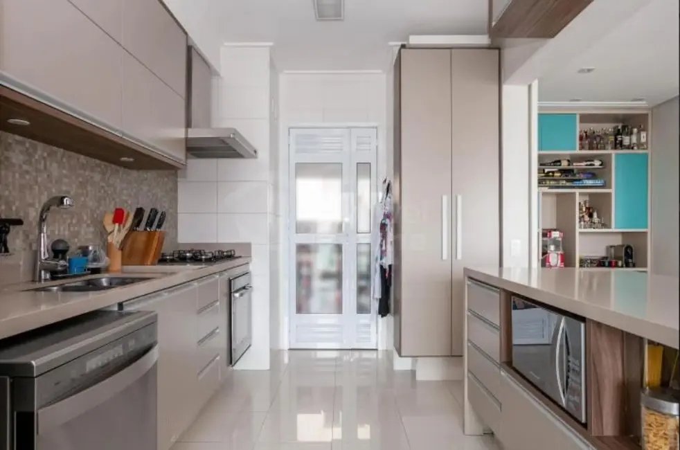 Apartamento com 3 quartos à venda, 134m2 em Perdizes, São Paulo - SP - imagem 5 Foto 5 de Apartamento com 3 quartos à venda, 134m2 em Perdizes, São Paulo - SP