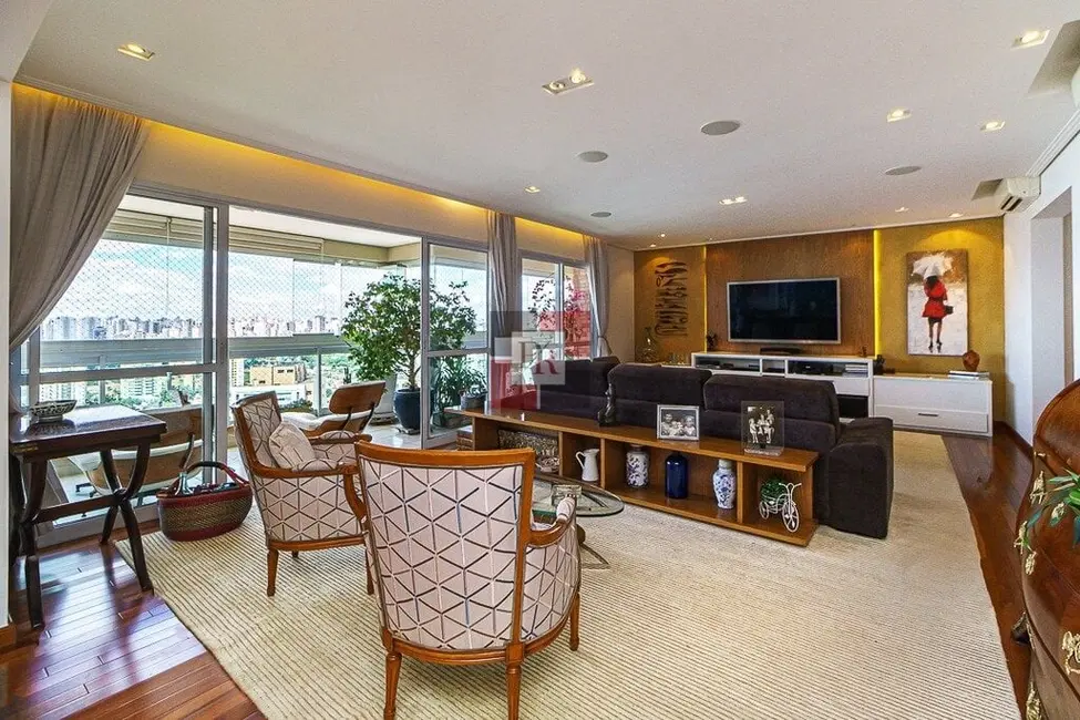 Apartamento com 4 quartos à venda, 240m2 em Brooklin Novo, São Paulo - SP - imagem 3 Foto 3 de Apartamento com 4 quartos à venda, 240m2 em Brooklin Novo, São Paulo - SP