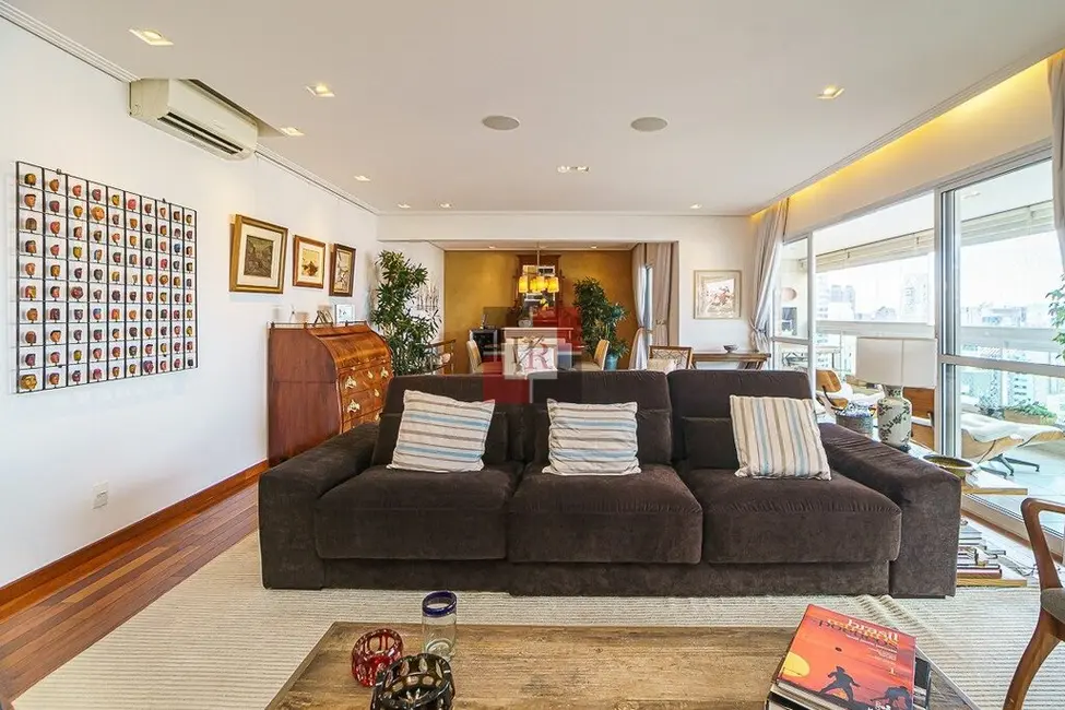 Apartamento com 4 quartos à venda, 240m2 em Brooklin Novo, São Paulo - SP - imagem 5 Foto 5 de Apartamento com 4 quartos à venda, 240m2 em Brooklin Novo, São Paulo - SP