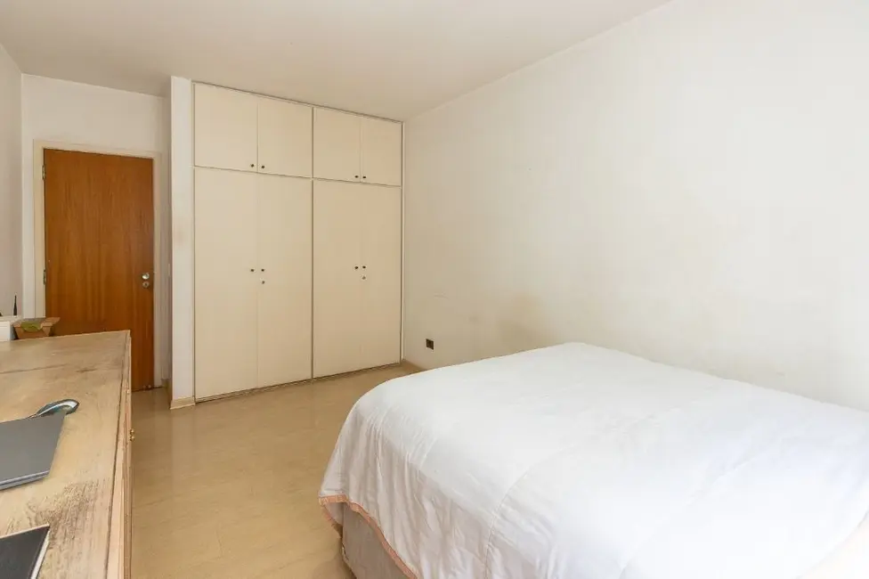 Apartamento com 3 quartos à venda, 200m2 em Campo Belo, São Paulo - SP - imagem 9 Foto 9 de Apartamento com 3 quartos à venda, 200m2 em Campo Belo, São Paulo - SP