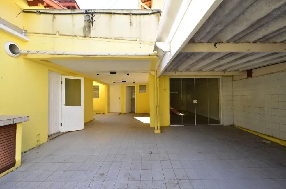 Casa com 3 quartos à venda, 183m2 em Campo Belo, São Paulo - SP - imagem 1 Foto 1 de Casa com 3 quartos à venda, 183m2 em Campo Belo, São Paulo - SP