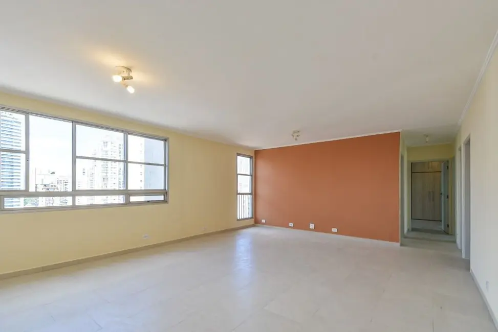 Foto 2 de Apartamento com 3 quartos à venda, 135m2 em Campo Belo, São Paulo - SP