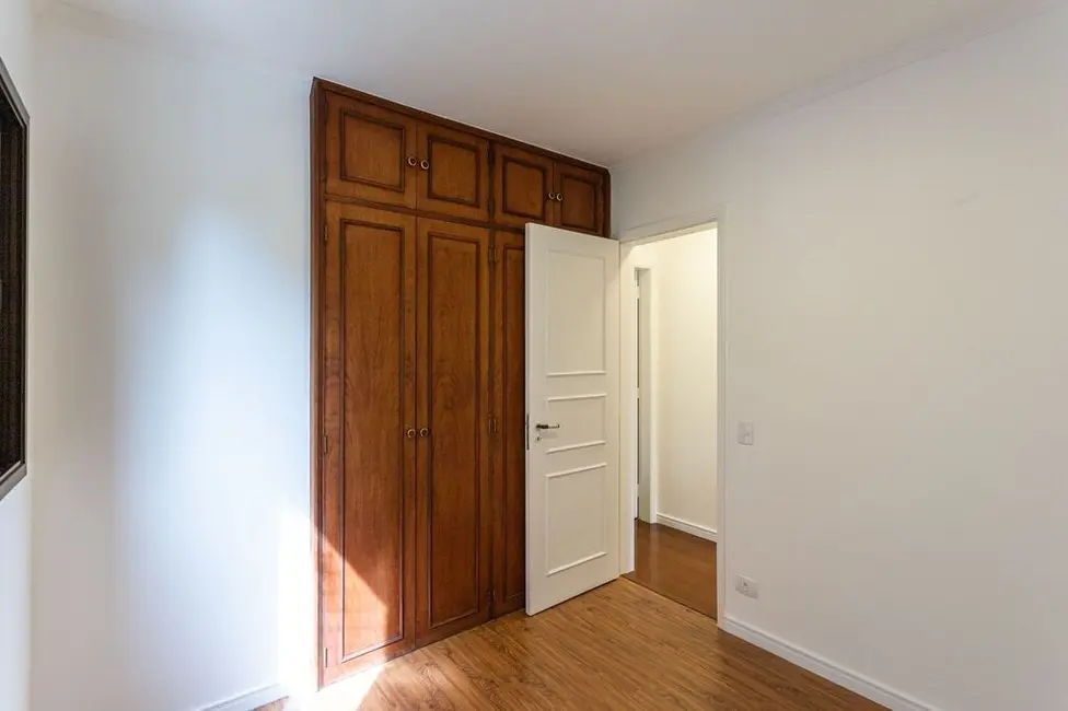 Apartamento com 3 quartos à venda, 88m2 em Moema, São Paulo - SP - imagem 9 Foto 9 de Apartamento com 3 quartos à venda, 88m2 em Moema, São Paulo - SP