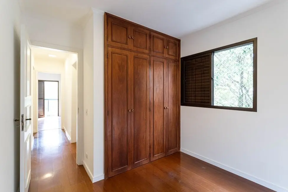 Apartamento com 3 quartos à venda, 88m2 em Moema, São Paulo - SP - imagem 6 Foto 6 de Apartamento com 3 quartos à venda, 88m2 em Moema, São Paulo - SP