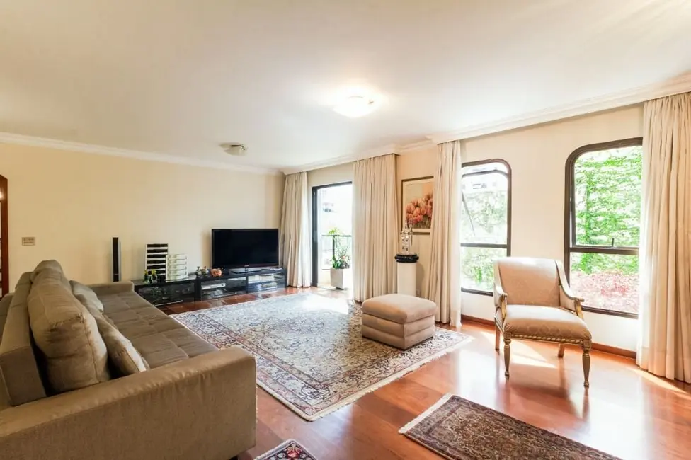 Foto 7 de Apartamento com 4 quartos à venda, 267m2 em Moema, São Paulo - SP