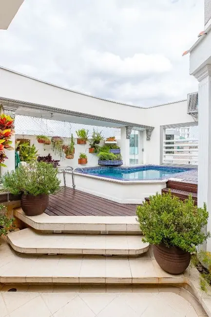 Cobertura com 4 quartos à venda, 202m2 em Moema, São Paulo - SP - imagem 5 Foto 5 de Cobertura com 4 quartos à venda, 202m2 em Moema, São Paulo - SP