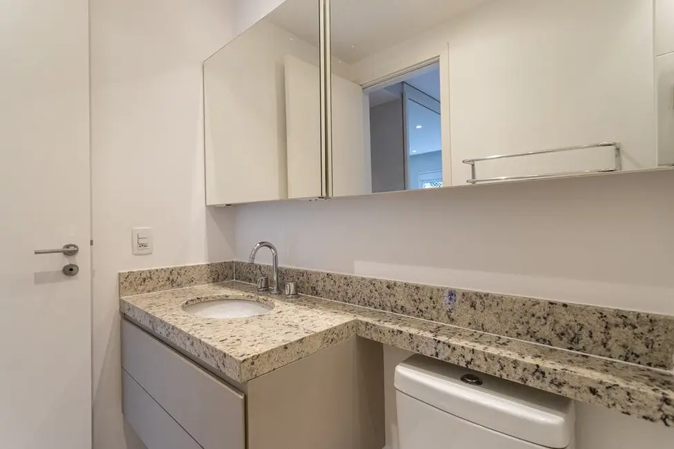 Apartamento com 2 quartos à venda, 74m2 em Aclimação, São Paulo - SP - imagem 5 Foto 5 de Apartamento com 2 quartos à venda, 74m2 em Aclimação, São Paulo - SP