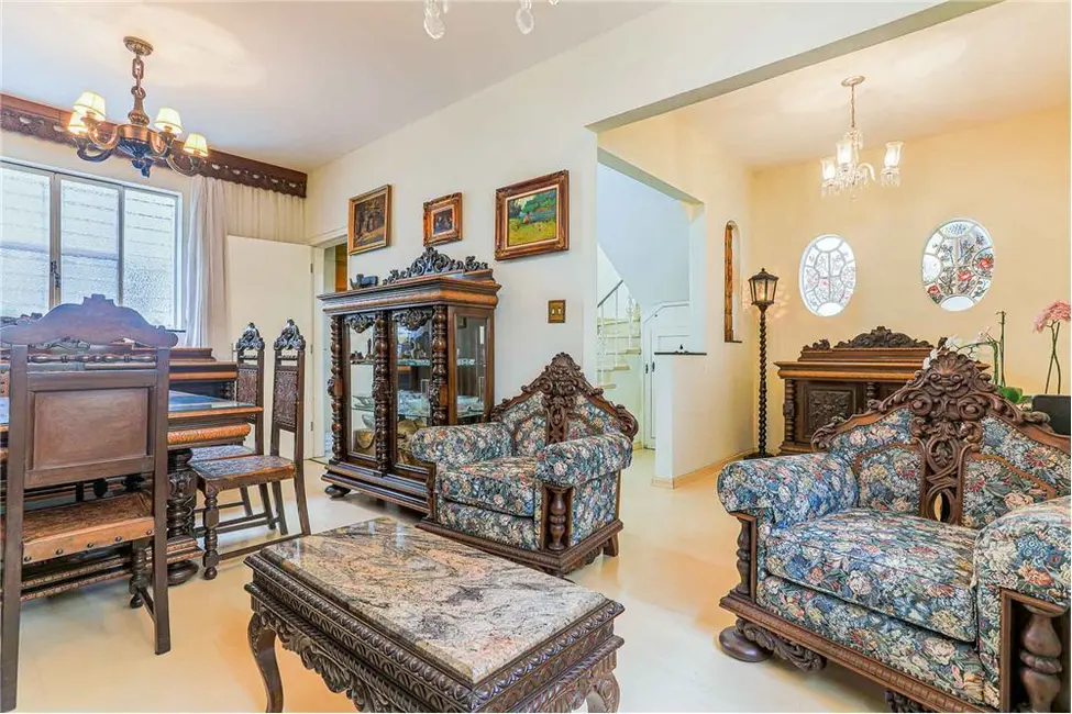 Foto 3 de Casa com 6 quartos à venda, 210m2 em Aclimação, São Paulo - SP