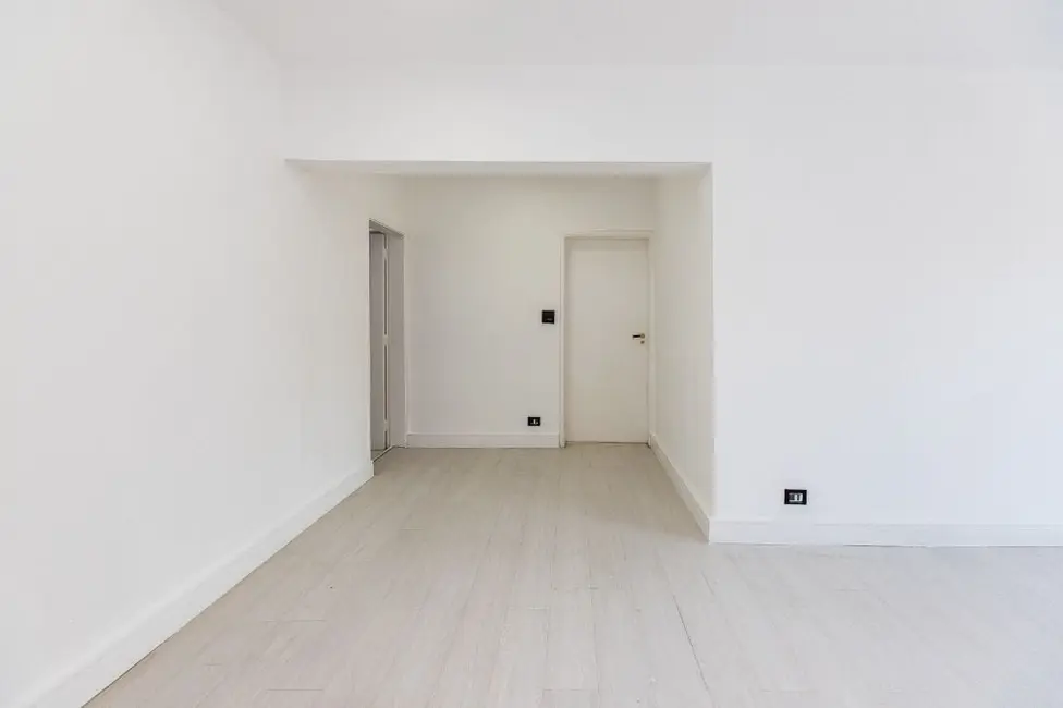 Apartamento com 3 quartos à venda, 105m2 em Aclimação, São Paulo - SP - imagem 6 Foto 6 de Apartamento com 3 quartos à venda, 105m2 em Aclimação, São Paulo - SP