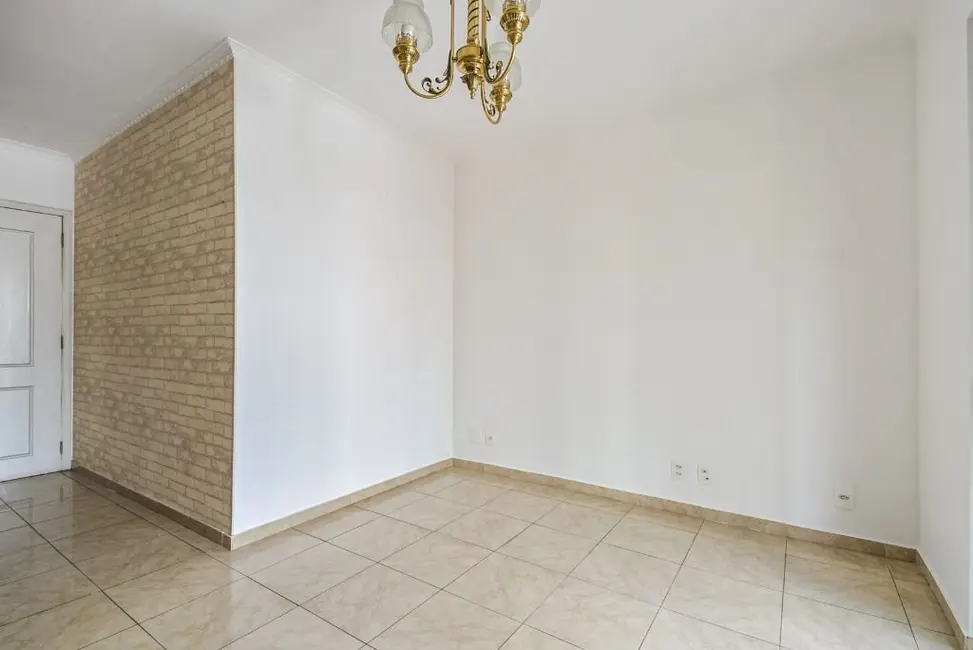 Apartamento com 1 quarto à venda, 64m2 em Aclimação, São Paulo - SP - imagem 3 Foto 3 de Apartamento com 1 quarto à venda, 64m2 em Aclimação, São Paulo - SP